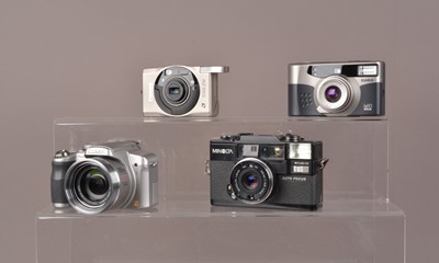 Lot 365 - A Group of Compact Cameras