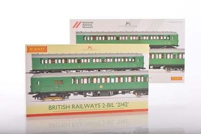 Lot 98 - Pair of Hornby 00 Gauge boxed BR SR green 2-BIL EMU 2-Car Sets including NRM issue (2)