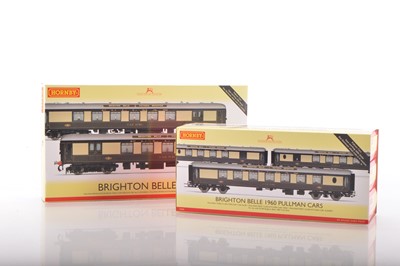 Lot 101 - Hornby 00 Gauge boxed 1960 Brighton Belle chocolate and cream 5-Car Set comprising Motor and Trailer Pack and triple Coach Pack (2)