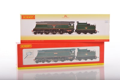 Lot 105 - Pair of Hornby 00 Gauge boxed BR green unrebuilt West Country Class Locomotives and Tenders (2)