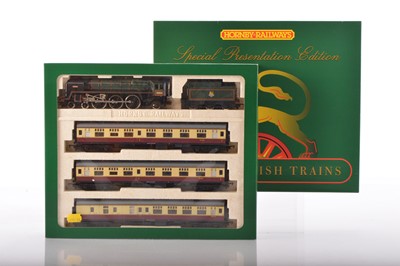 Lot 194 - Hornby 00 Gauge boxed R2031 Great British Trains  'The Bristolian' Ltd Ed Train Pack