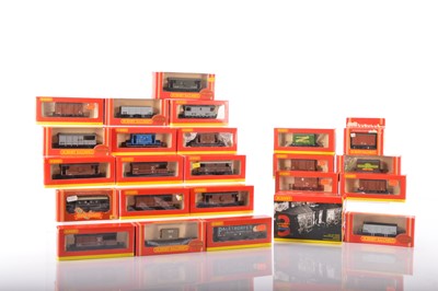 Lot 199 - Hornby 00 Gauge boxed mixed Goods Rolling stock (26 wagons, 24 boxes)