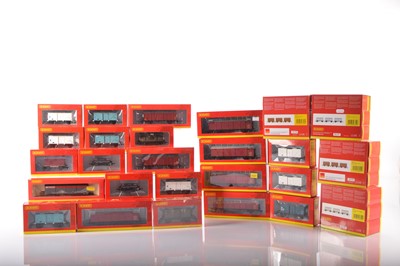 Lot 206 - Hornby 00 Gauge boxed Goods Rolling Stock including triple packs and CCT Vans ( 26 boxes, 34 wagons)