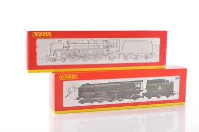 Lot 218 - Pair of Hornby 00 Gauge boxed BR green Britannia Class Steam Locomotives and Tenders (2)