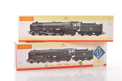 Lot 223 - Pair of Hornby 00 Gauge boxed BR green Britannia Class Steam Locomotives and Tenders (2)