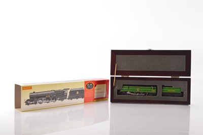 Lot 232 - Hornby 00 Gauge boxed 'Exeter' and 'Princess Elizabeth' Locomotives and Tenders (2)