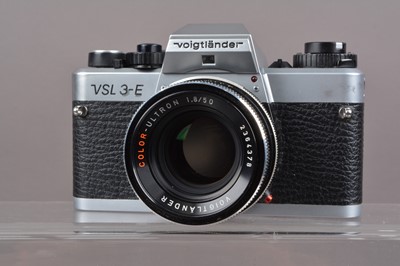 Lot 383 - A Voigtländer VSL 3-E SLR Camera