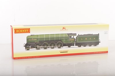 Lot 264 - Hornby (China) R3207 2-8-2 Loco & Tender class P2 LNER lined green 'Cock O' the North'