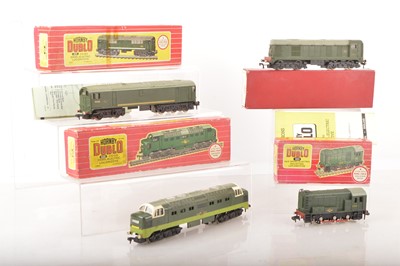 Lot 306 - Hornby-Dublo 00 Gauge 2-Rail Boxed BR green Diesel-Electric Locomotives (4)