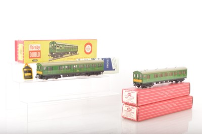 Lot 318 - Hornby-Dublo 00 Gauge 2-Rail Boxed BR SR 3-Car EMU (3)