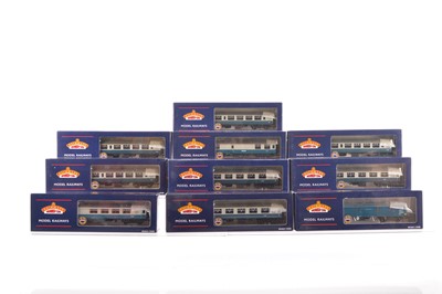 Lot 409 - Bachmann boxed 00 Gauge BR blue grey Mk1 and Mk2 Coaches and Van (10)