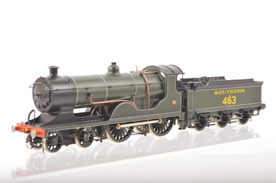 Lot 449 - A superb PDK 00 Gauge Kitbuilt SR lined green Class D15 4-4-0 Locomotive and Tender