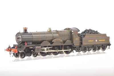 Lot 470 - A superb Malcolm Mitchell Kitbuilt 00 Gauge GWR lined green passenger livery Star Class 'Knight of the Garter' Locomotive and Tender