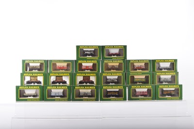 Lot 479 - Replica 00 Gauge 1 (container), 3, 7 and 9 (Coke) Plank Private Owners open wagons and Container wagons (20)