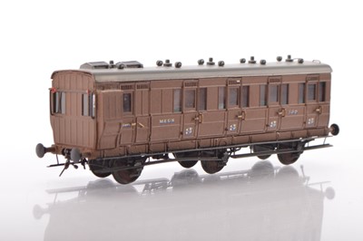 Lot 518 - Lawrence Scale Models 00 Gauge Midland and Great Northern  brown 3rd class/brake 6 wheel Coach No 59