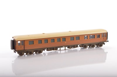 Lot 524 - Lawrence Scale Models 00 Gauge LNER teak livery 12-wheel 1st class corridor sleeping Coach