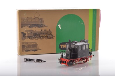 Lot 538 - Trix HO Gauge 22401 DRG black with red chassis BR 98 0-4-0T glass box 'Glaskasten' Tank Locomotive