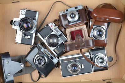 Lot 412 - A Tray of Various Cameras