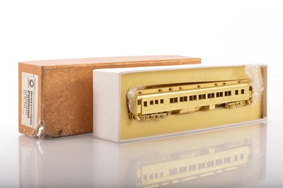 Lot 550 - Oriental Limited Daeki Korea HO Gauge 0544 14 Section unpainted brass Tourist Coach