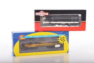 Lot 601 - Inter Mountain and Athearn American HO Gauge Diesel Locomotives one with sound (2)