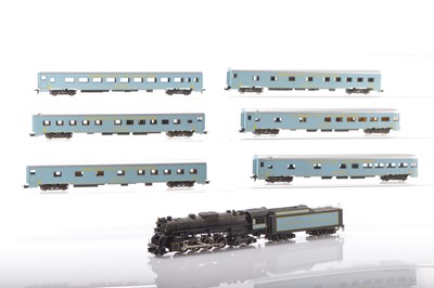 Lot 627 - Rivarossi unboxed American HO Gauge The Golden Spike Centennial 1869-1969 Berkshire 2-8-4 Locomotive and Tender and six  light blue Coaches (7)