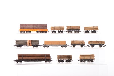 Lot 685 - Rivarossi unboxed American HO Gauge various makers and Railroads log wagons (11)