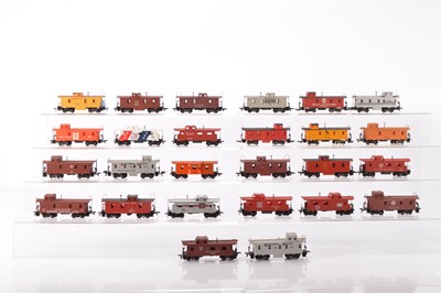 Lot 693 - Rivarossi Revell Tyco and other makers unboxed American HO Gauge various Railroad Cabooses (26)