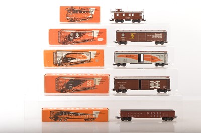 Lot 718 - Vintage Marklin HO Gauge 3-rail American Freight Stock (5)