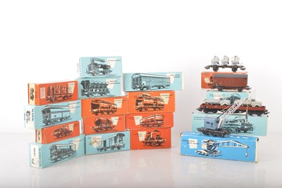 Lot 720 - Boxed Vintage Marklin HO Gauge 3-rail German Freight Stock (17)