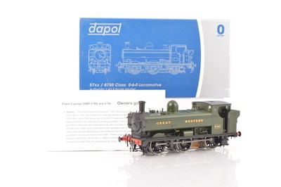 Lot 744 - Dapol 0 Gauge Modern issue Ref: S7-007-002 0-6-0 GWR Green 0-6-0 Pannier Tank Loco