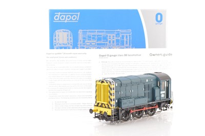 Lot 747 - Dapol 0 Gauge Modern issue Ref: 7D-008-002 0-6-0 BR Blue class 08 Diesel Shunter with Wasp Stripes