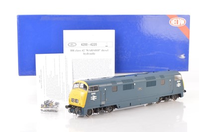 Lot 755 - Heljan 0 Gauge Modern issue Ref: 42041 class 042 Warship Hydraulic Diesel Locomotive BR blue 'Zebra'