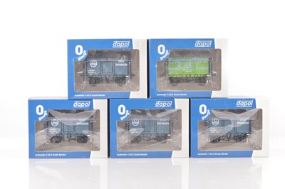 Lot 774 - Dapol for Tower Models 0 Gauge Modern issue ICI Limited edition salt Vans (5)