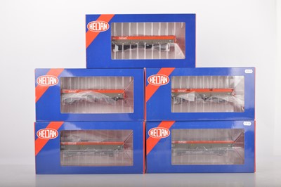 Lot 797 - Heljan 0 Gauge Modern issue OAA Railfreight Red/Grey Open wagons