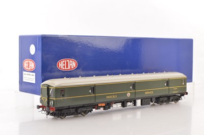 Lot 811 - Heljan 0 Gauge modern issue Ref 8910 Class 128 DPU (Diesel Parcels unit) Parcel Service in BR green with single whiskers