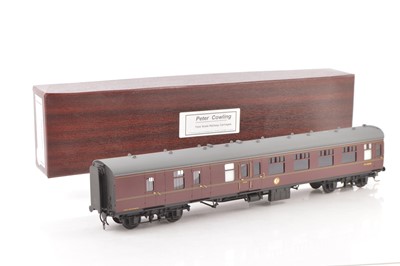 Lot 827 - Peter Cowling 0 Gauge Finescale 0 Gauge BR lined Maroon Brake end Corridor Passenger coach