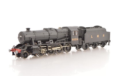 Lot 847 - Unknown make Kitbuilt 0 gauge Finescale 2-8-0 Loco & Tender LMS black class 8F