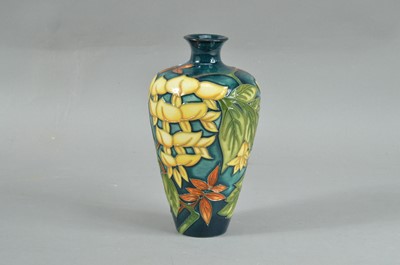 Lot 16 - A modern Moorcroft pottery collectors club vase