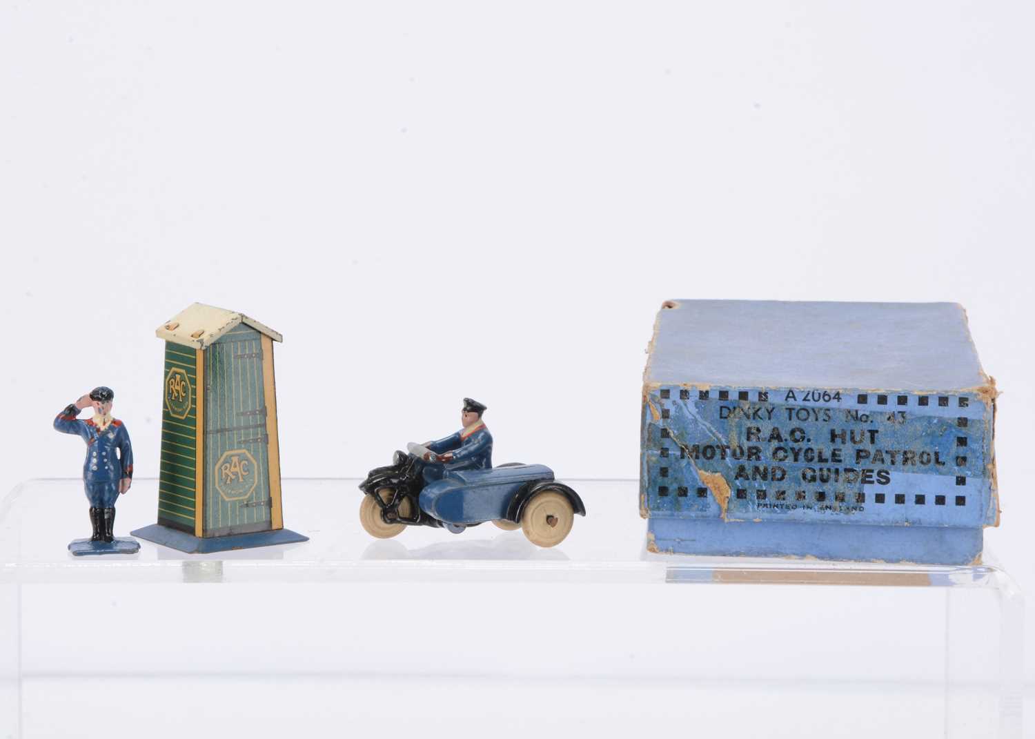 Lot 3 - A Pre-War Dinky Toys 43 RAC Set