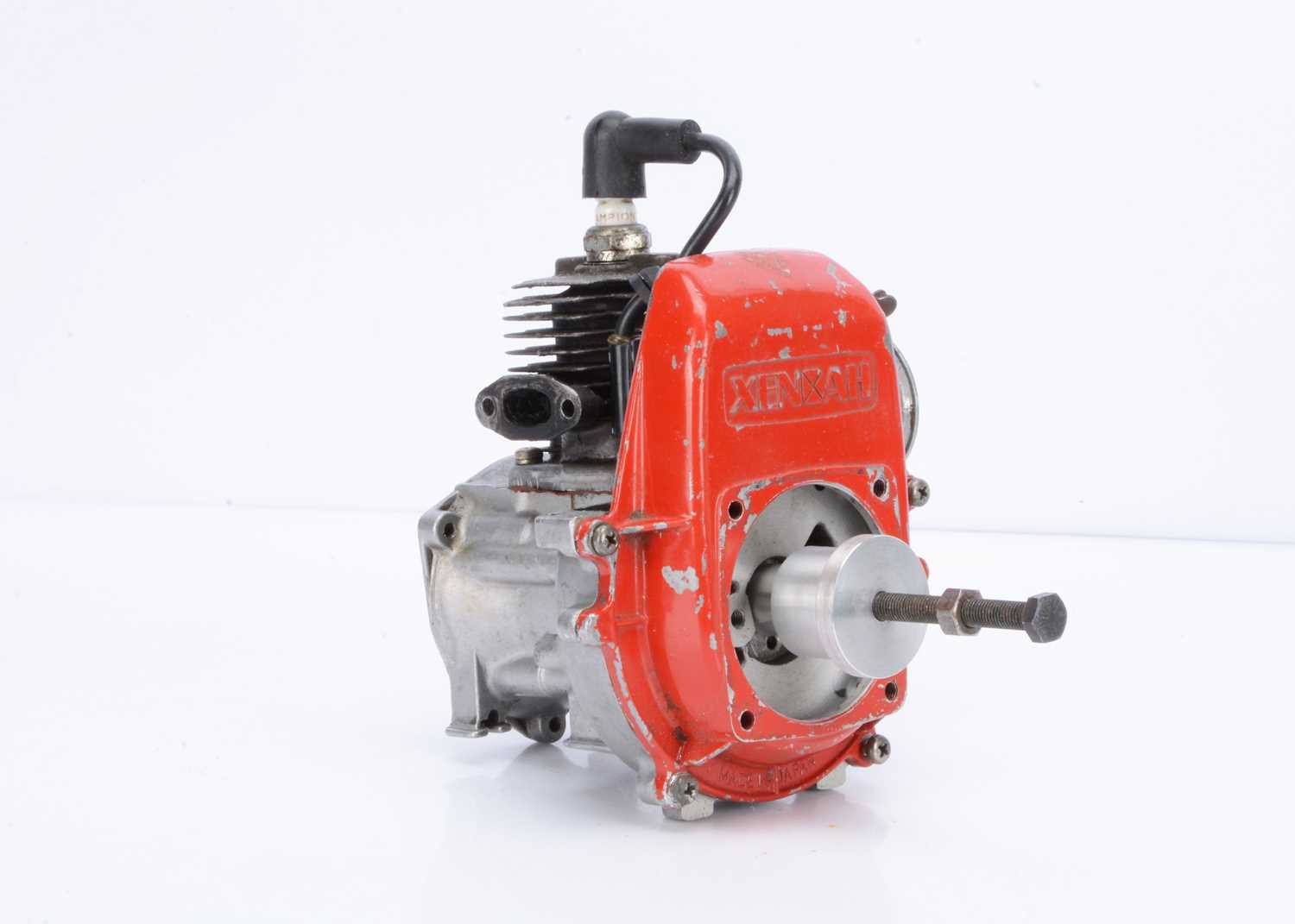 Lot 338 - A useable-sized Japanese XenXah single-cylinder Petrol Engine