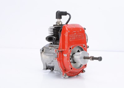 Lot 338 - A useable-sized Japanese XenXah single-cylinder Petrol Engine