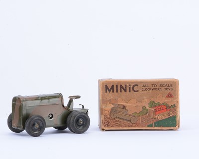 Lot 351 - A Tri-ang Minic Tinplate Clockwork Pre-War 11M CF Army Tractor