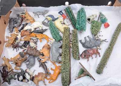 Lot 629 - Lead zoo animals by various makers including Britains and Charbens comprising Hill Leopard and Giraffe