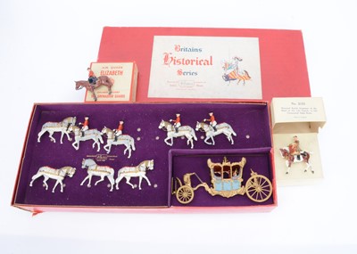 Lot 637 - Britains boxed Coronation coach and Royal Personalities comprising set 9401 Her Majesty's State Coach