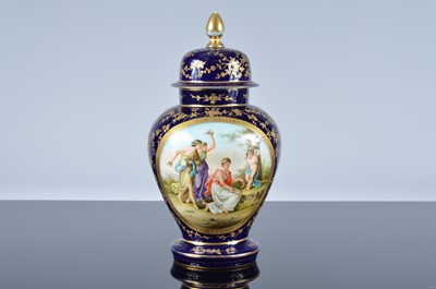 Lot 39 - A late 19th century Vienna porcelain vase and cover