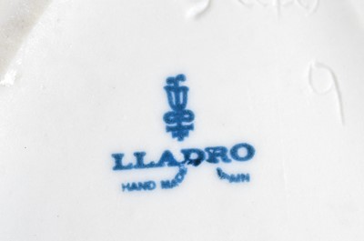 Lot 141 - Six Lladro porcelain figures