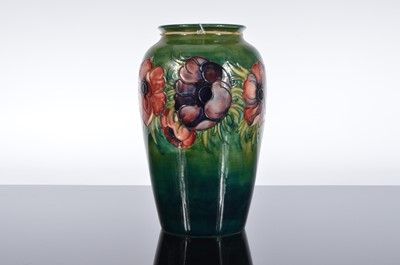 Lot 147 - A large Moorcroft Pottery Anemone pattern vase