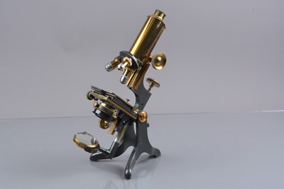 Lot 609 - An early 20th Century Lacquered and Anodised Brass Baker Compound Monocular Microscope