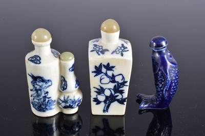Lot 210 - A collection of 20th century Chinese blue and white snuff bottles