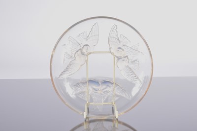 Lot 218 - A Lalique glass dish